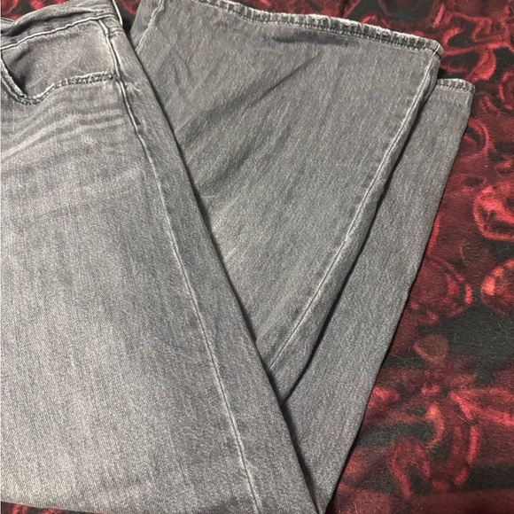 Universal Thread Gray Flare Wide Leg Jeans - Picture 7 of 11